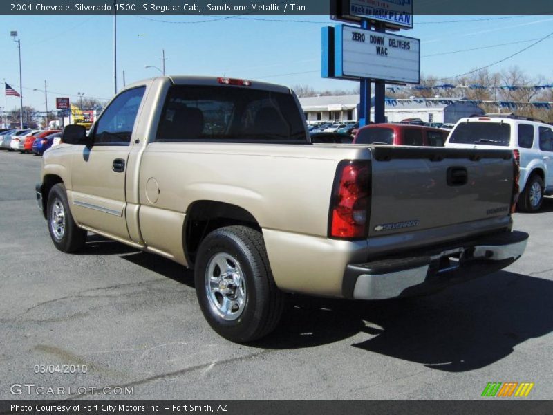 Sandstone Metallic / Tan 2004 Chevrolet Silverado 1500 LS Regular Cab