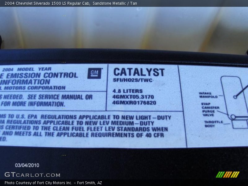 Sandstone Metallic / Tan 2004 Chevrolet Silverado 1500 LS Regular Cab