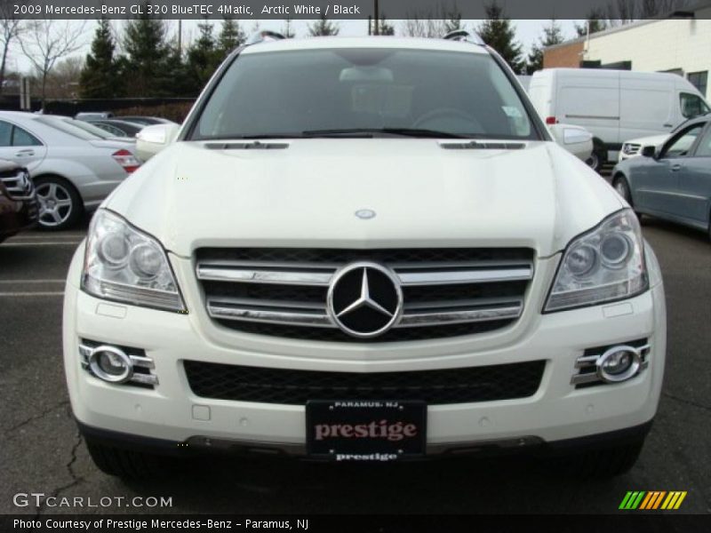 Arctic White / Black 2009 Mercedes-Benz GL 320 BlueTEC 4Matic