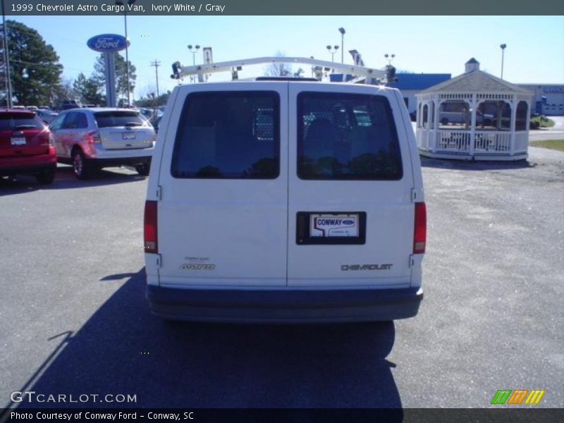 Ivory White / Gray 1999 Chevrolet Astro Cargo Van