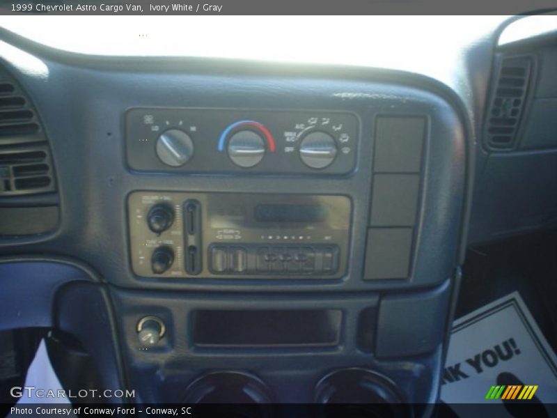 Ivory White / Gray 1999 Chevrolet Astro Cargo Van