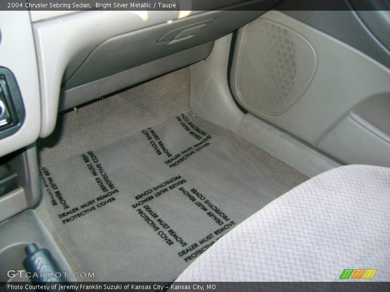 Bright Silver Metallic / Taupe 2004 Chrysler Sebring Sedan