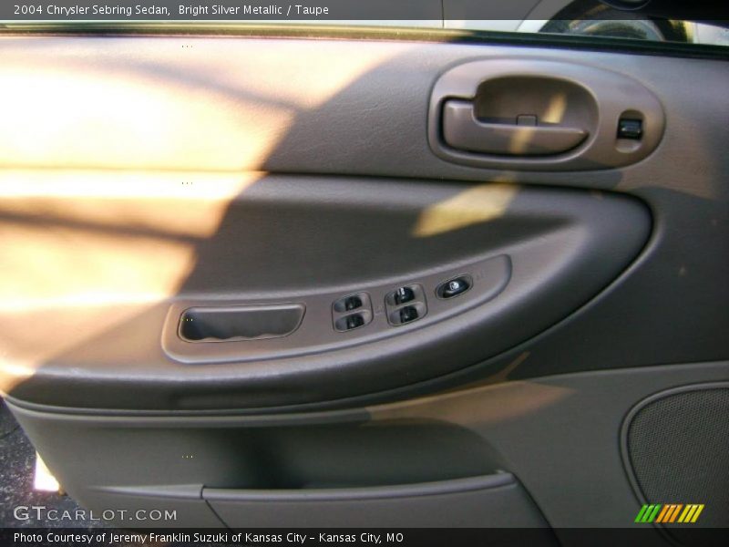 Bright Silver Metallic / Taupe 2004 Chrysler Sebring Sedan