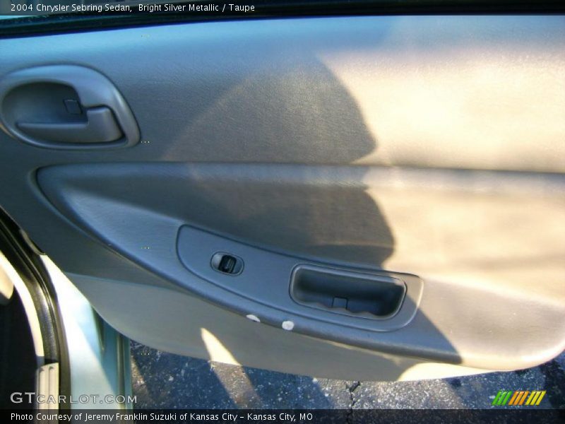Bright Silver Metallic / Taupe 2004 Chrysler Sebring Sedan