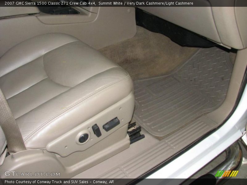 Summit White / Very Dark Cashmere/Light Cashmere 2007 GMC Sierra 1500 Classic Z71 Crew Cab 4x4