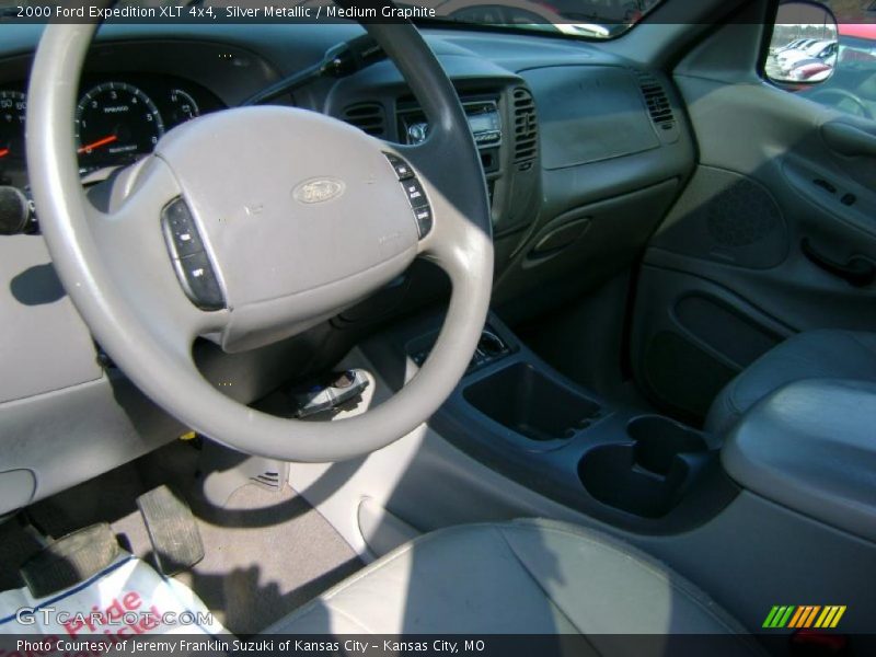 Silver Metallic / Medium Graphite 2000 Ford Expedition XLT 4x4