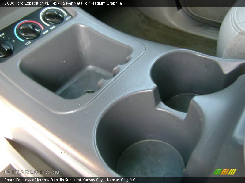 Silver Metallic / Medium Graphite 2000 Ford Expedition XLT 4x4