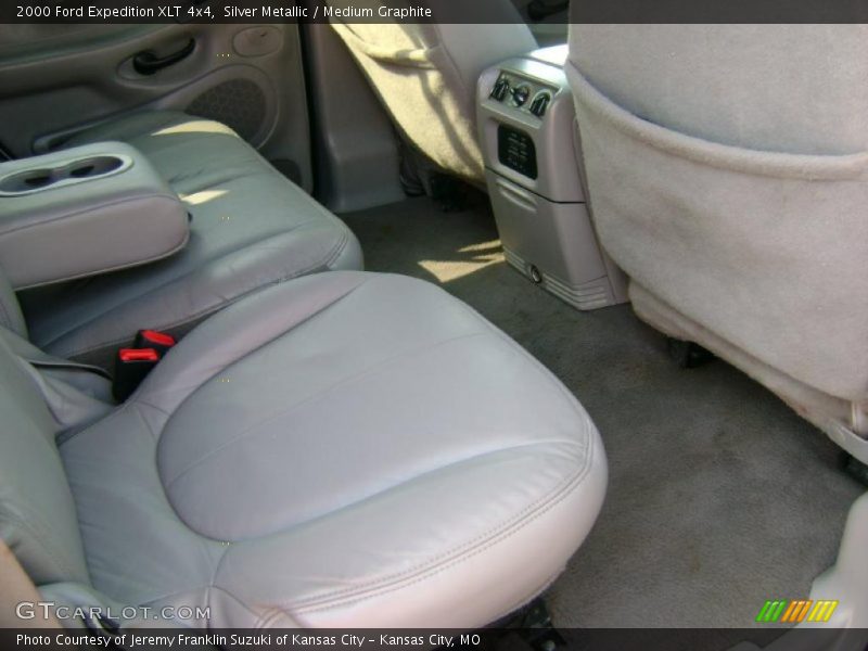 Silver Metallic / Medium Graphite 2000 Ford Expedition XLT 4x4