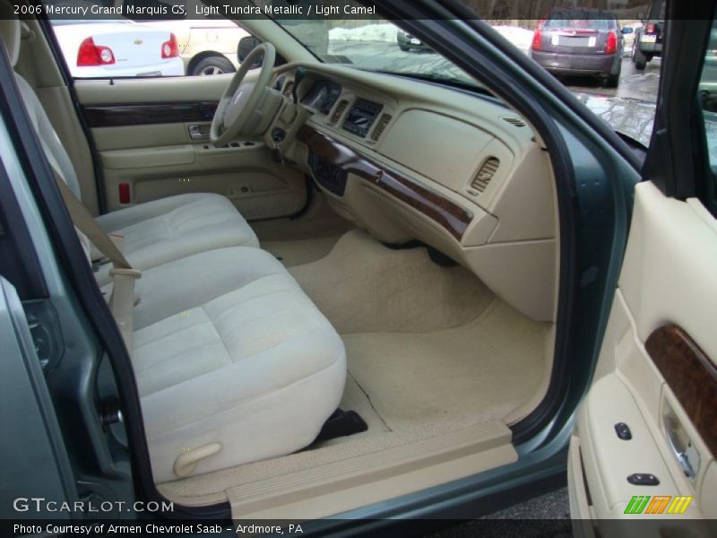 Light Tundra Metallic / Light Camel 2006 Mercury Grand Marquis GS