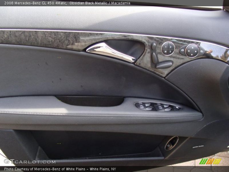 Obsidian Black Metallic / Macadamia 2008 Mercedes-Benz GL 450 4Matic