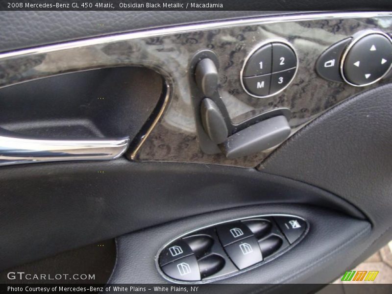 Obsidian Black Metallic / Macadamia 2008 Mercedes-Benz GL 450 4Matic