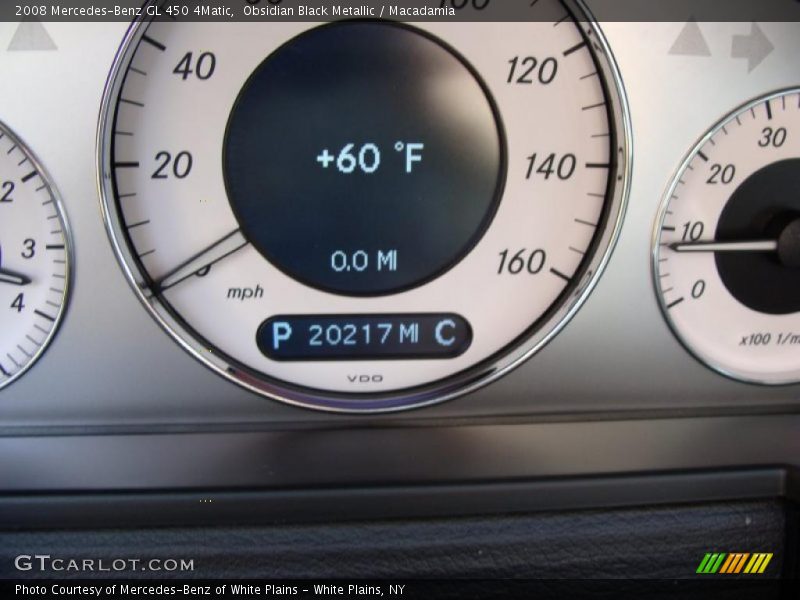 Obsidian Black Metallic / Macadamia 2008 Mercedes-Benz GL 450 4Matic