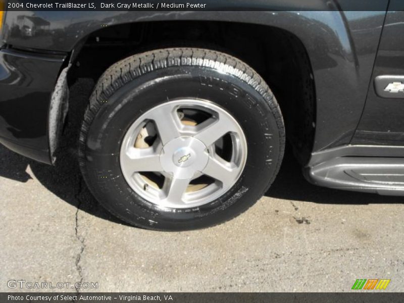 Dark Gray Metallic / Medium Pewter 2004 Chevrolet TrailBlazer LS