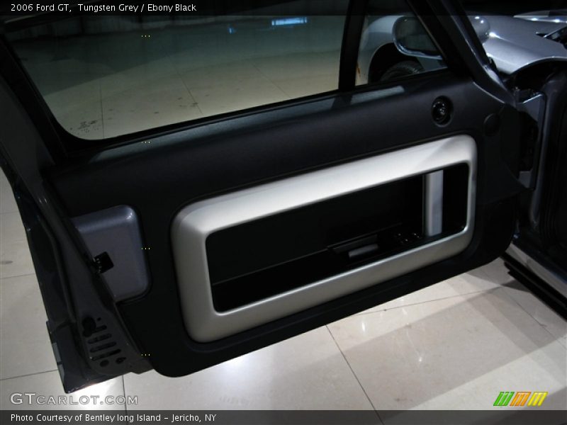 Door Panel of 2006 GT 
