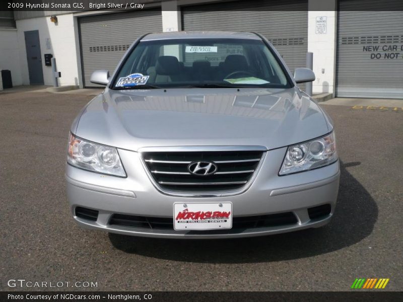 Bright Silver / Gray 2009 Hyundai Sonata GLS