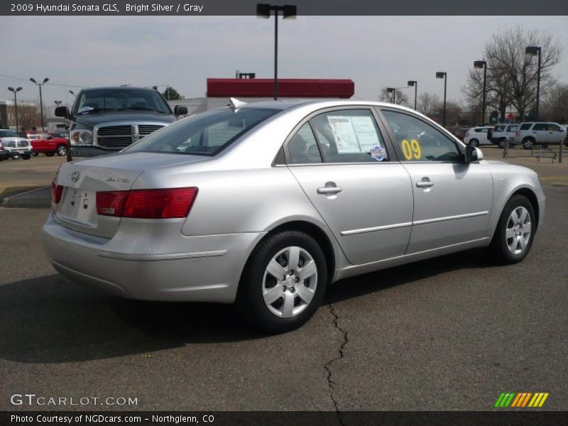Bright Silver / Gray 2009 Hyundai Sonata GLS