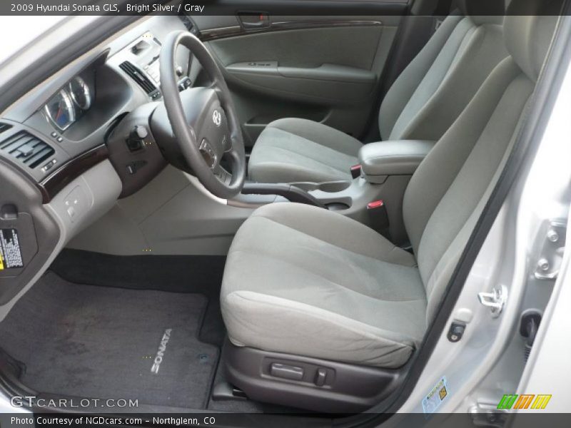 Bright Silver / Gray 2009 Hyundai Sonata GLS