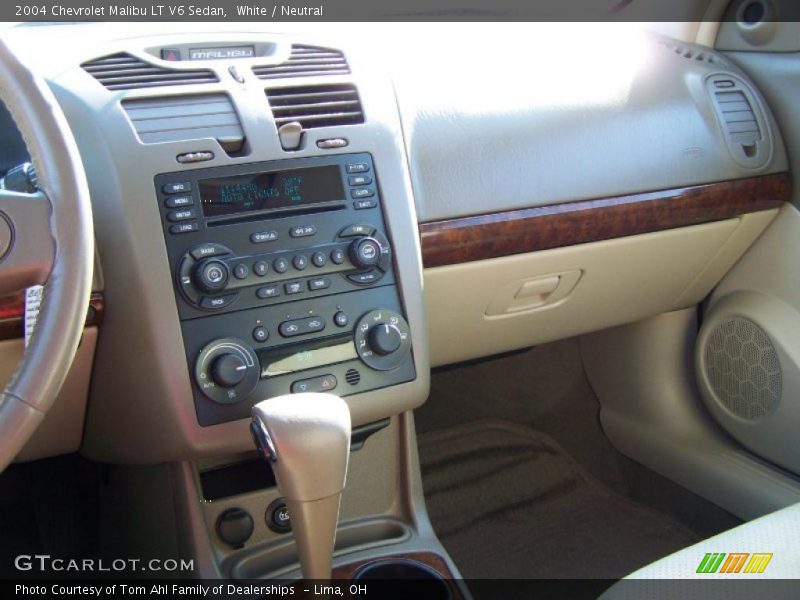 White / Neutral 2004 Chevrolet Malibu LT V6 Sedan