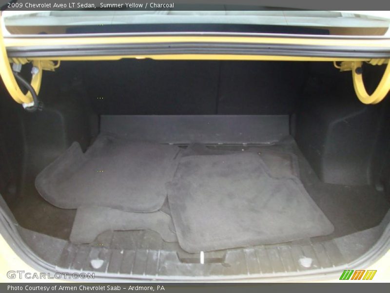Summer Yellow / Charcoal 2009 Chevrolet Aveo LT Sedan