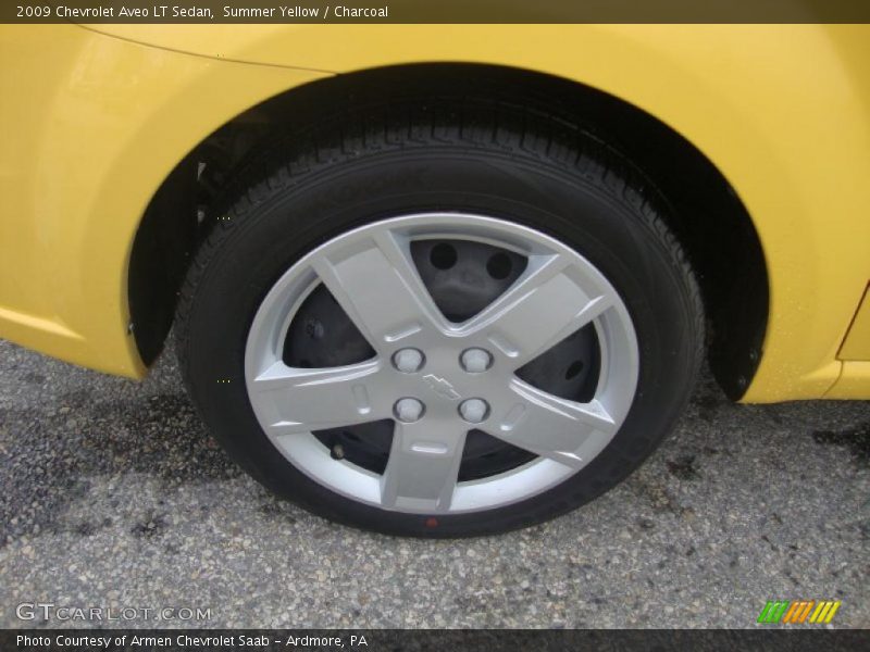 Summer Yellow / Charcoal 2009 Chevrolet Aveo LT Sedan