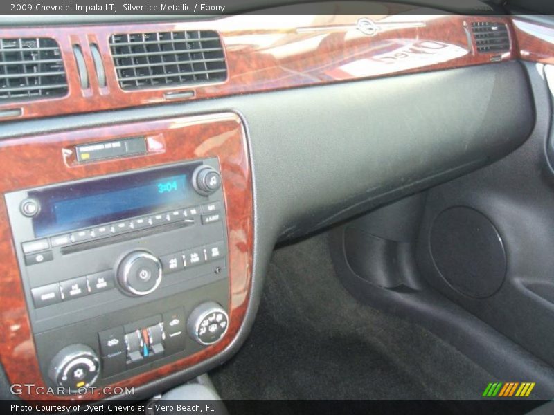 Silver Ice Metallic / Ebony 2009 Chevrolet Impala LT
