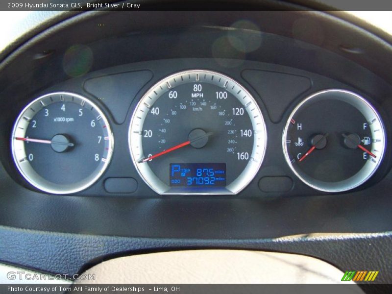 Bright Silver / Gray 2009 Hyundai Sonata GLS