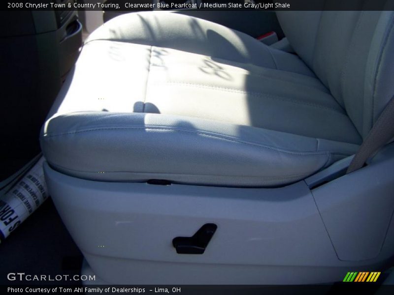 Clearwater Blue Pearlcoat / Medium Slate Gray/Light Shale 2008 Chrysler Town & Country Touring
