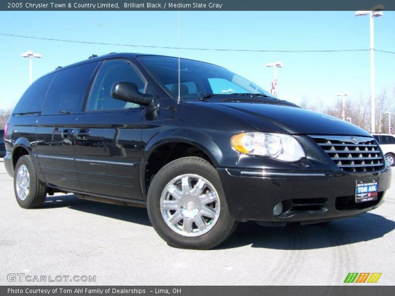 Brilliant Black / Medium Slate Gray 2005 Chrysler Town & Country Limited