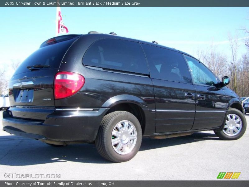 Brilliant Black / Medium Slate Gray 2005 Chrysler Town & Country Limited