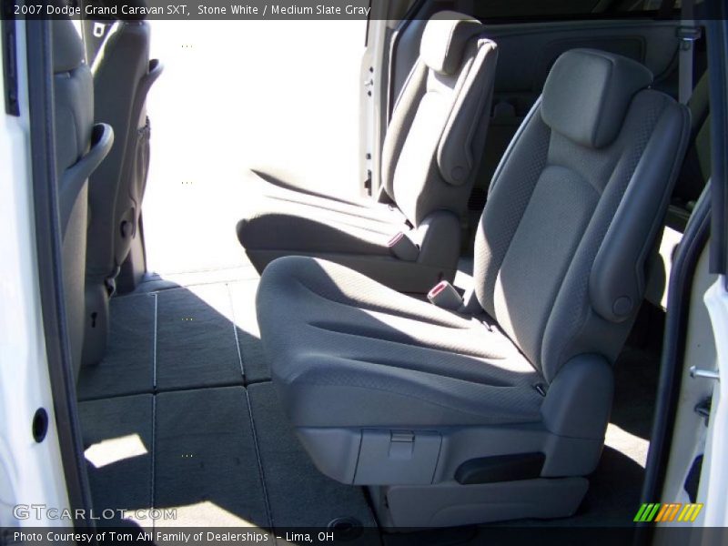 Stone White / Medium Slate Gray 2007 Dodge Grand Caravan SXT