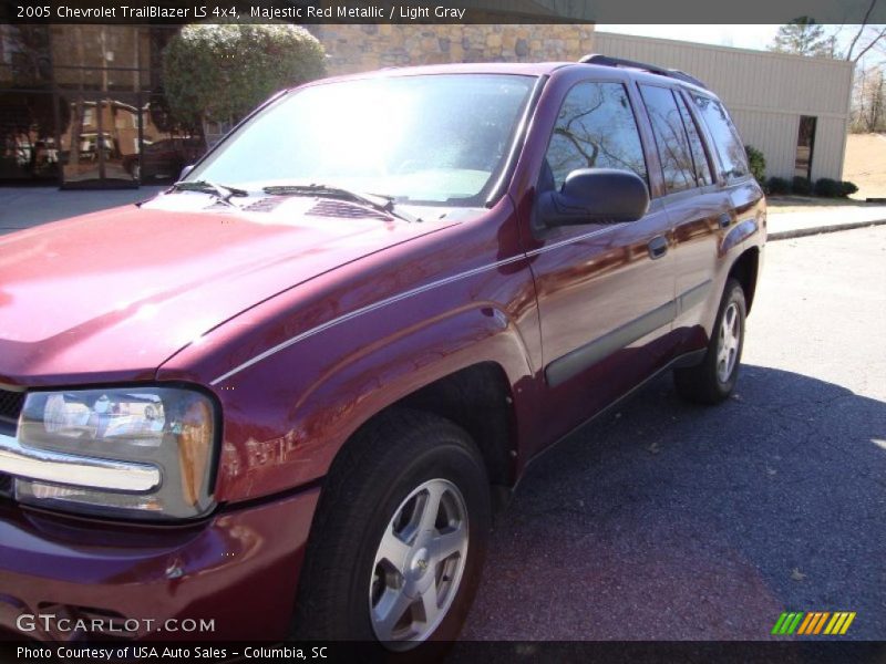 Majestic Red Metallic / Light Gray 2005 Chevrolet TrailBlazer LS 4x4