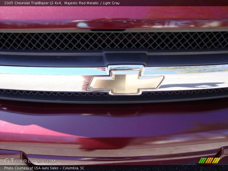 Majestic Red Metallic / Light Gray 2005 Chevrolet TrailBlazer LS 4x4