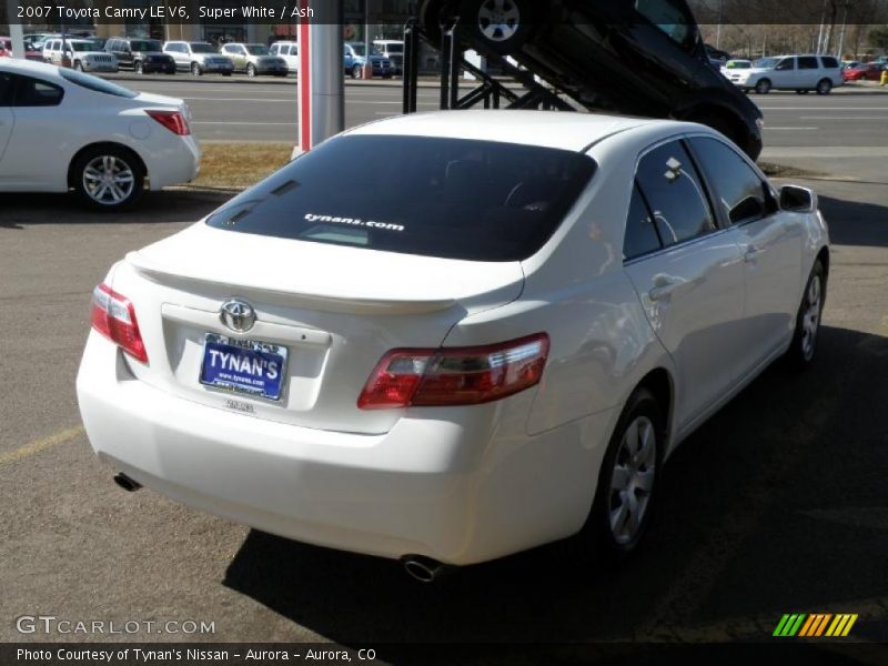 Super White / Ash 2007 Toyota Camry LE V6