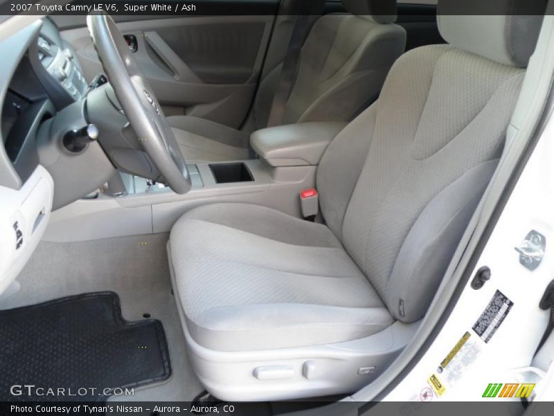 Super White / Ash 2007 Toyota Camry LE V6