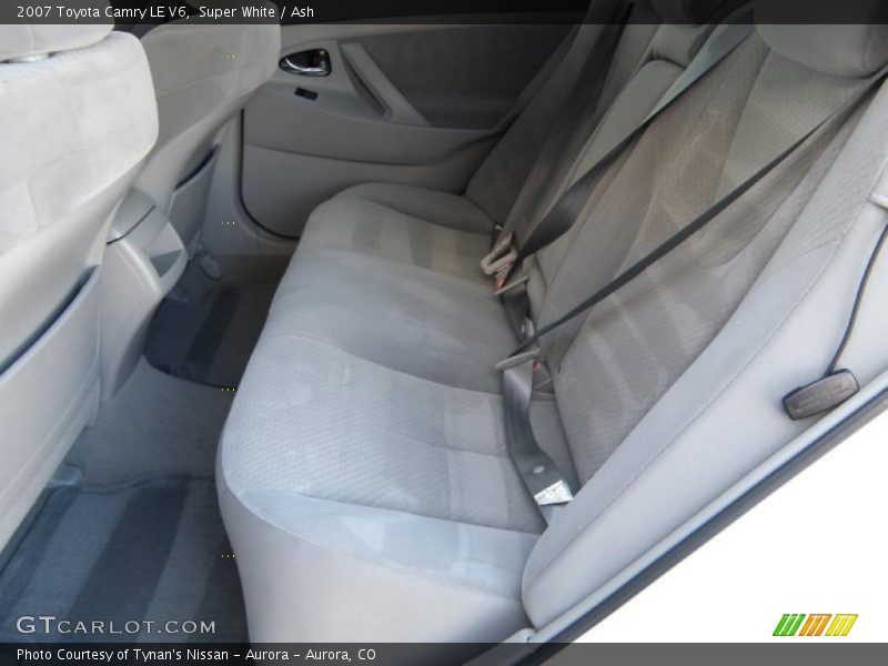 Super White / Ash 2007 Toyota Camry LE V6