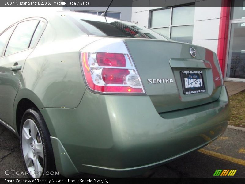 Metallic Jade / Beige 2007 Nissan Sentra 2.0 S