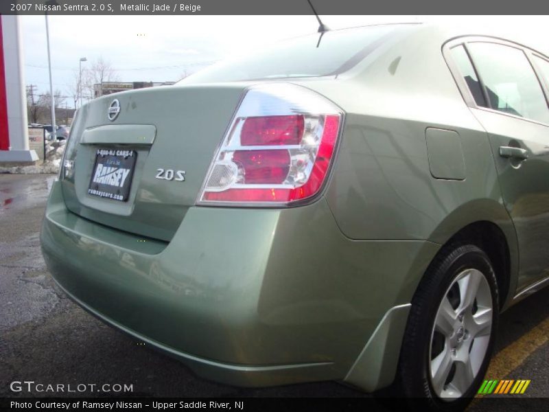 Metallic Jade / Beige 2007 Nissan Sentra 2.0 S