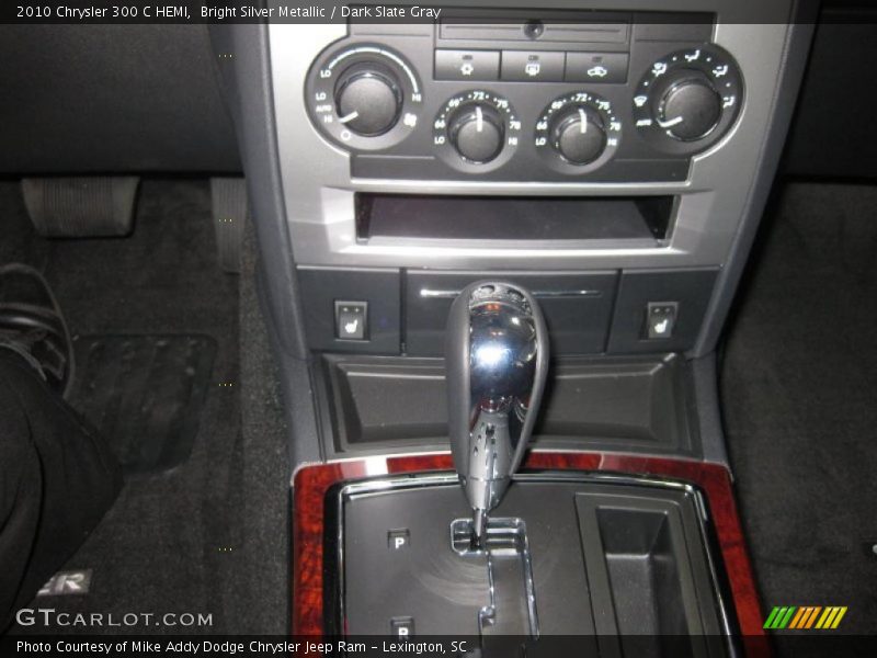 Bright Silver Metallic / Dark Slate Gray 2010 Chrysler 300 C HEMI