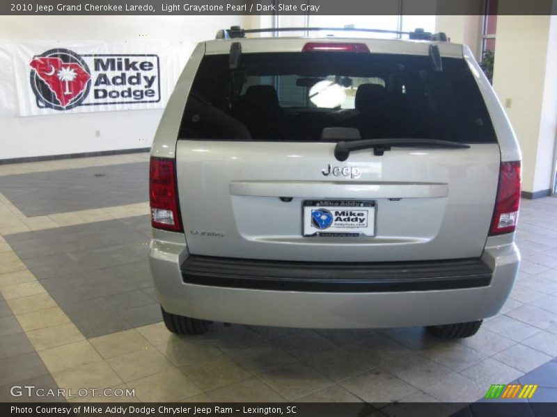 Light Graystone Pearl / Dark Slate Gray 2010 Jeep Grand Cherokee Laredo