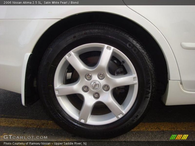 Satin White Pearl / Blond 2006 Nissan Altima 2.5 SL