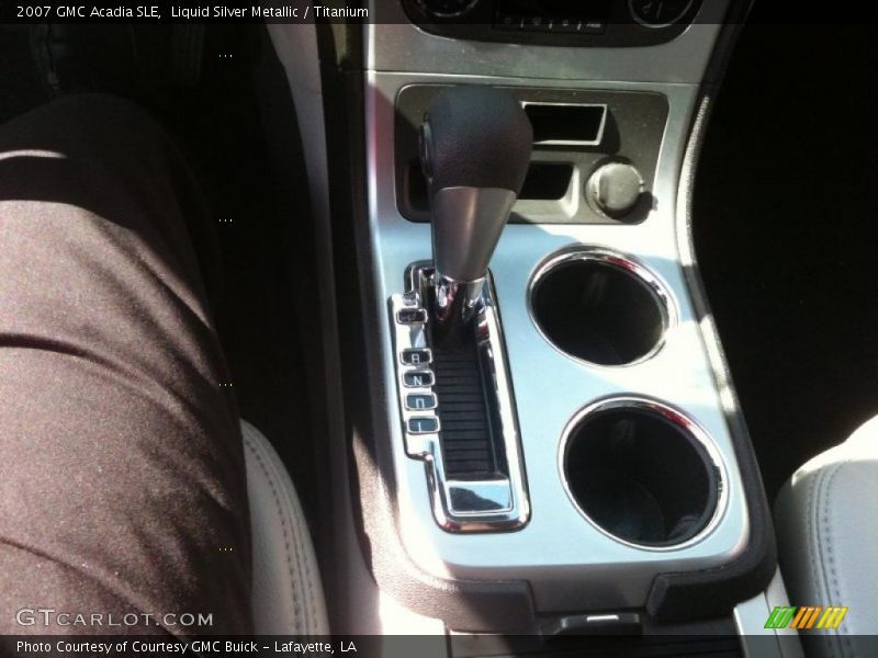 Liquid Silver Metallic / Titanium 2007 GMC Acadia SLE