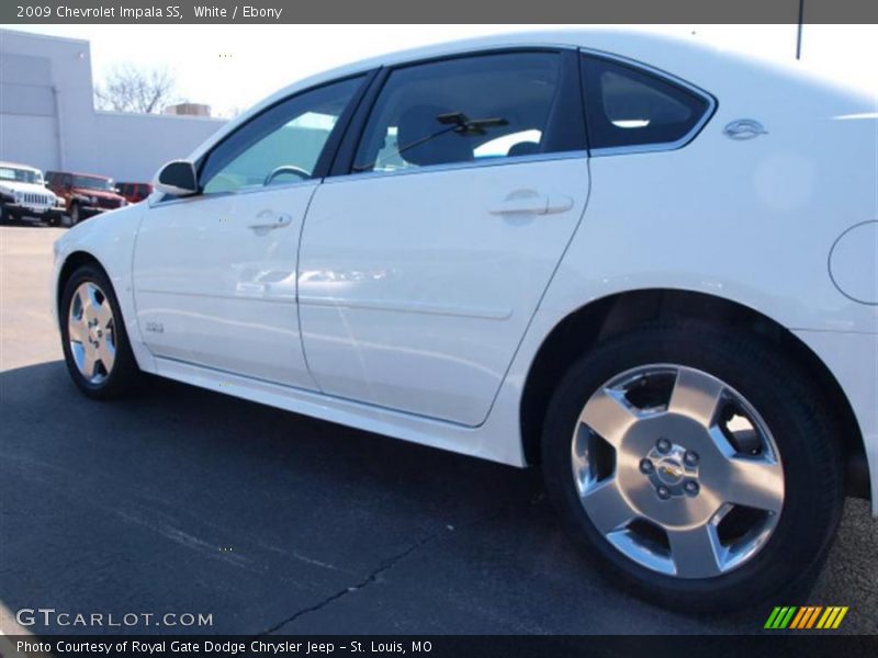 White / Ebony 2009 Chevrolet Impala SS