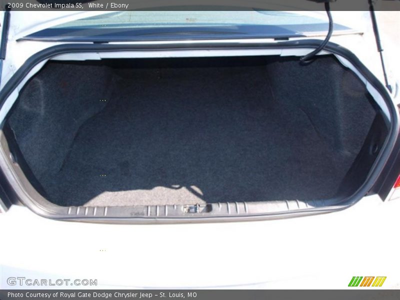 White / Ebony 2009 Chevrolet Impala SS