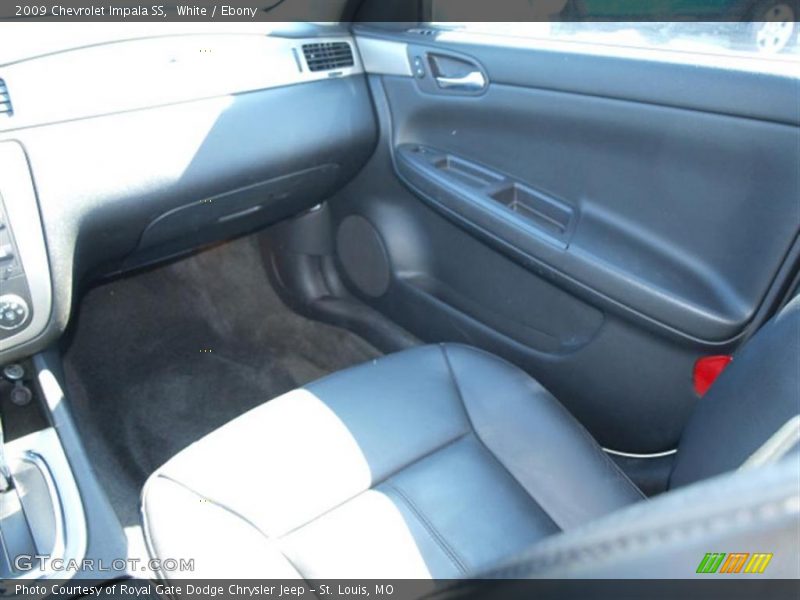 White / Ebony 2009 Chevrolet Impala SS