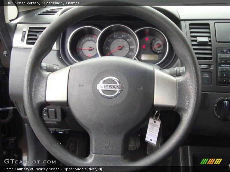 Super Black / Charcoal 2007 Nissan Versa S