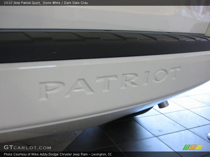 Stone White / Dark Slate Gray 2010 Jeep Patriot Sport