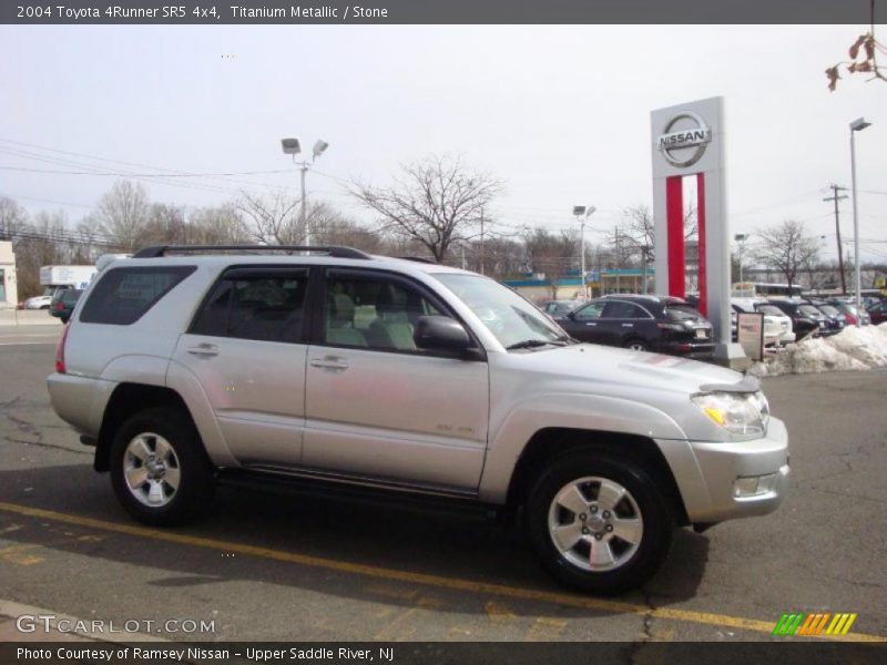 Titanium Metallic / Stone 2004 Toyota 4Runner SR5 4x4