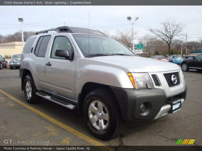 Silver Lightning / Graphite/Steel 2009 Nissan Xterra S 4x4
