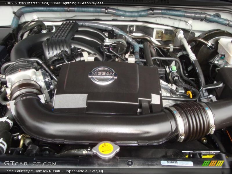 Silver Lightning / Graphite/Steel 2009 Nissan Xterra S 4x4