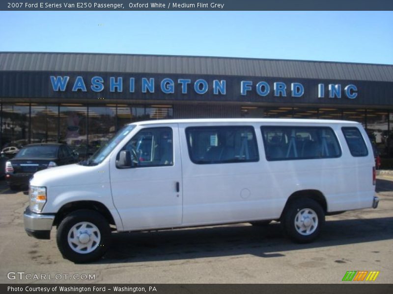 Oxford White / Medium Flint Grey 2007 Ford E Series Van E250 Passenger